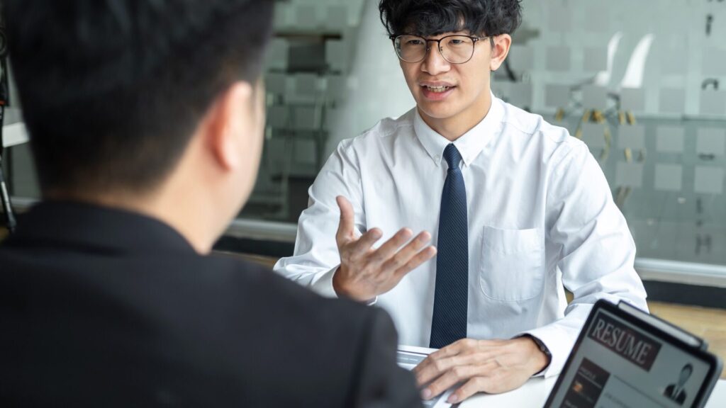 5 Ways to Reduce Interview Bottlenecks and Hire Security Officers Faster